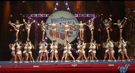 World Cup Shooting Stars Cheerleading Pyramid Nca Dallas