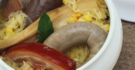 Blut Und Leberwurst Mit Sauerkraut Und Speck Ist Ein Rezept Mit