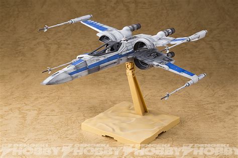 スター・ウォーズ Xウイング・スターファイター ムービングエディション 48スケール プラモデル Kirimaja Garuda