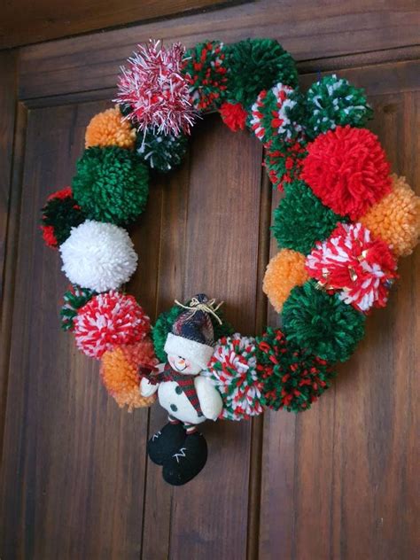 Pom Pom Snowman Christmas Wreath Door Hanger Seasonal Etsy