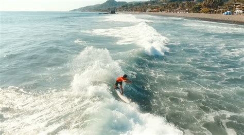 Tres Salvadoreños Buscarán Ubicarse Entre Los 16 Mejores Del Surf City