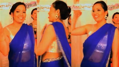 Hot Teej Dance Nepali Aunty Hot Saree Wedding Dance Bhabhi Saree Lover Lowhip Saree Hot