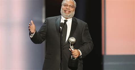 Cbs News Bill Whitaker Talks To Lonnie Bunch First African American