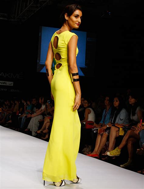 Pics Red Carpet Glamour At Lfw Rediff Getahead