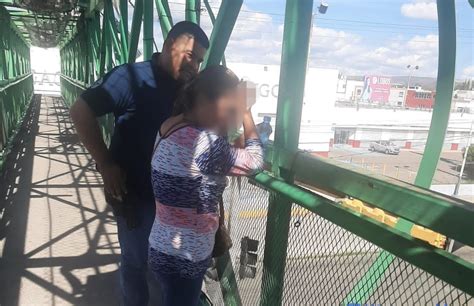 Evitan Que Mujer Se Autolesione En Puente Peatonal Del Bulevar