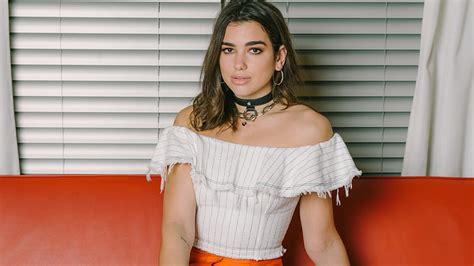 Dua Lipa 4k Dua Lipa Fondo De Pantalla Hd Wallpaperbetter