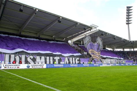 Zwei Siege Ein Remis Erzgebirge Aue Holt Sich Sein Erzgebirgsstadion