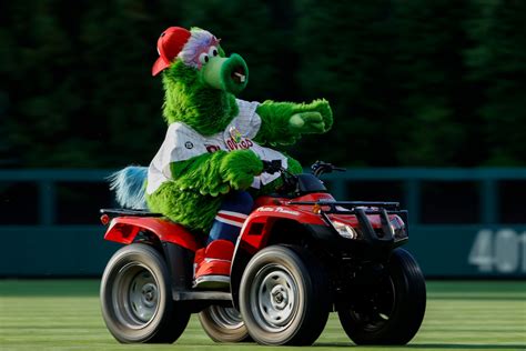 How Much Does The Phillie Phanatic Make Archives Fanbuzz