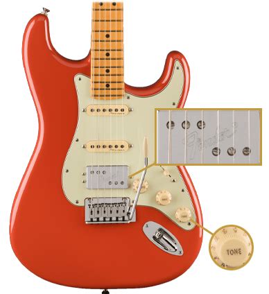 Fender Player Plus Stratocaster HSS Maple Fingerboard Fiesta Red