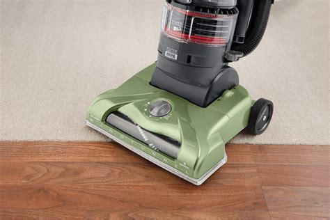 Hoover T Series Windtunnel Rewind Plus Upright Vacuum Cleaner With Hepa Media Filtration