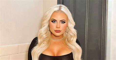 Page Babe Dubbed Absolute Goddess As She Flaunts Pins In Mini Skirt Daily Star