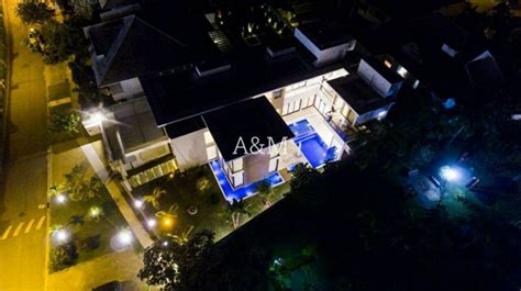 Casa Na Rua Colbert Coelho Barra Da Tijuca Em Rio De Janeiro Por