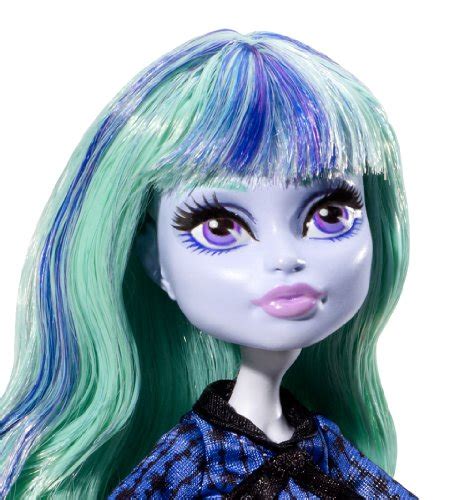 Amazon.com: Monster High 13 Wishes Twyla Doll: Toys & Games