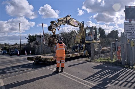 Railway Machinery Bob Harvey Geograph Britain And Ireland