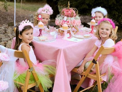 Potrat O Teplo Diy Princess Birthday Decorations N Jazd Fond Trajekt