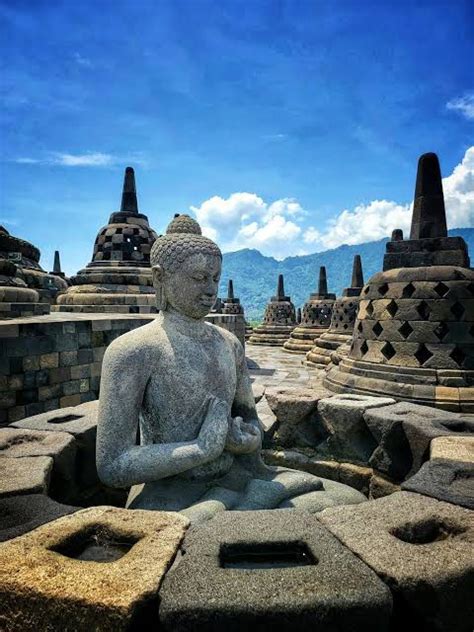 Harga Tiket Masuk Candi Borobudur Rp750 Ribu PKS Tidak Terima