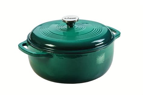 √ Lodge Enameled Cast Iron 3 Quart Dutch Oven