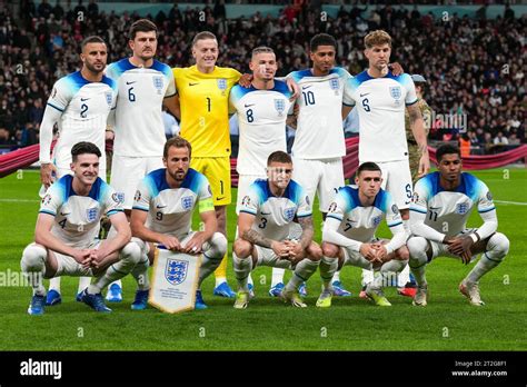 London, UK. 17th Oct, 2023. The England Team photo ahead of the ...