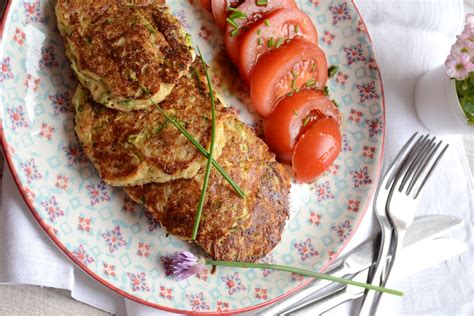 Galettes De Flocons D Avoine Courgette Et Fromage V G Tarien Hum A