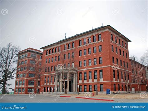 VA Hospital Leavenworth Kansas Stock Image - Image of hospital, small ...