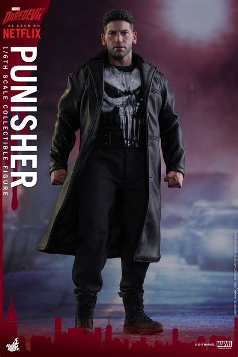 Figure News Hot Toys Jon Bernthal As The The Punisher Scale Figure Fumetteria