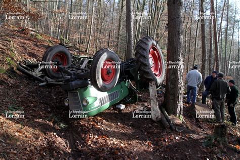 Sarrebourg Sarrebourg Accident De Tracteur En Forêt