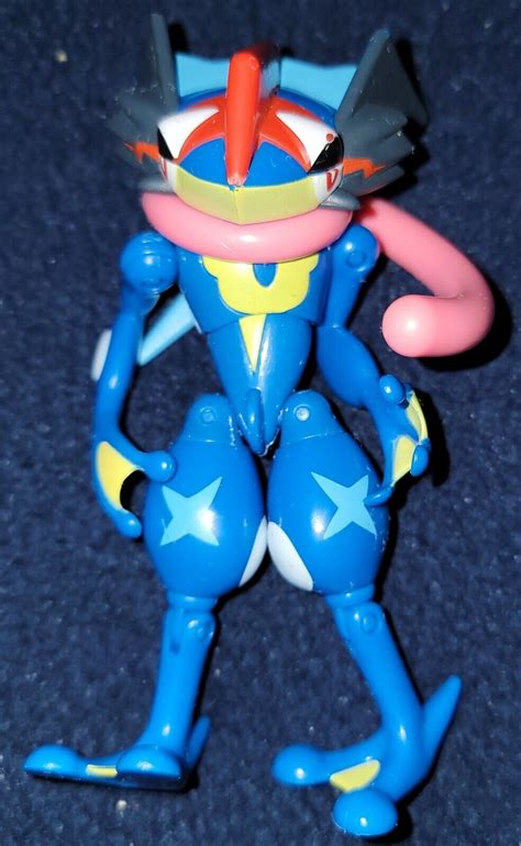 Nintendo Tomy Pok Mon Ash Ketchum Greninja Articulated Action