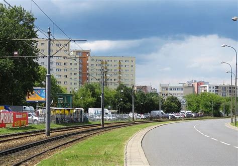 Zwężenie ul Broniewskiego w Warszawie Radio Warszawa 106 2 FM