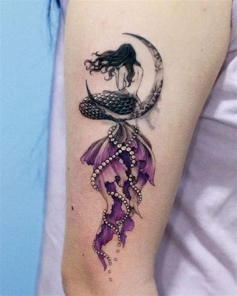 Mermaid Scale Hip Tattoo