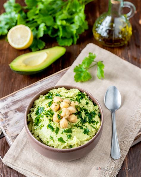 Hummus Di Ceci E Avocado Ricetta Vegan Facile E Veloce