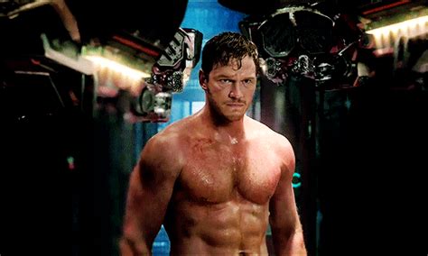 Shirtless Chris Pratt Pictures Popsugar Celebrity