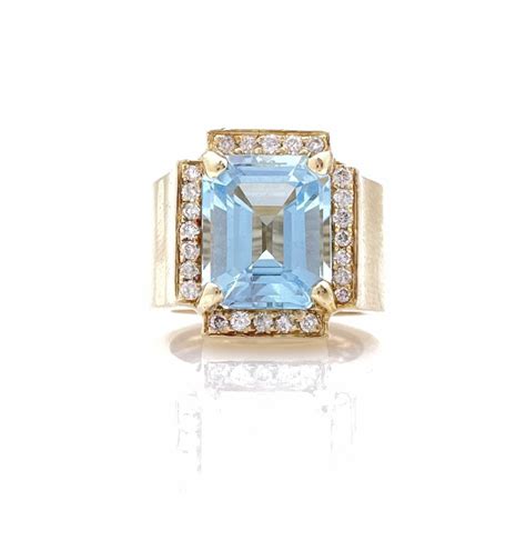 Lot 14k Yellow Gold 697cttw Blue Topaz Diamond Ring