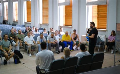 60 тренерів пройшли навчання для викладання оновленого курсу «Захист ...