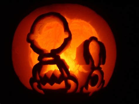 85 best images about It's the Great Pumpkin Carvings, Charlie Brown! on ...