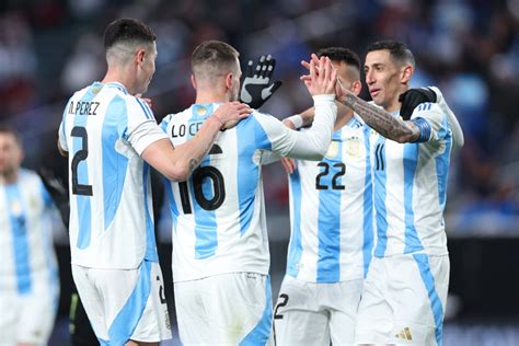 Argentina Golea A El Salvador En Su Primer Amistoso Del A O