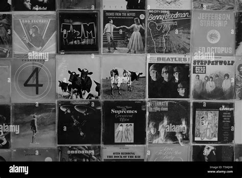 Old Vinyl Record Sleeves Black And White Stock Photos And Images Alamy