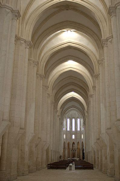 História da Arquitectura Portuguesa USAZ Mosteiro de Alcobaça e Sé