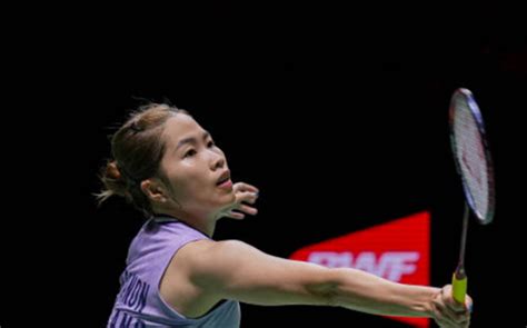 Ratchanok Intanon And Li Shi Feng Advance At The Canada Open