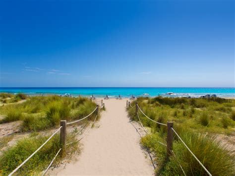 Menorca en octubre descubre el encanto otoñal de la isla