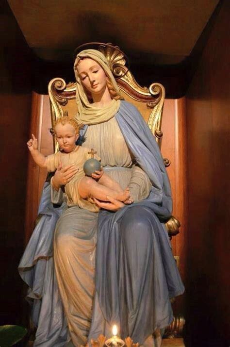 1000+ images about Mama Mary on Pinterest | Blessed virgin mary, Holy ...