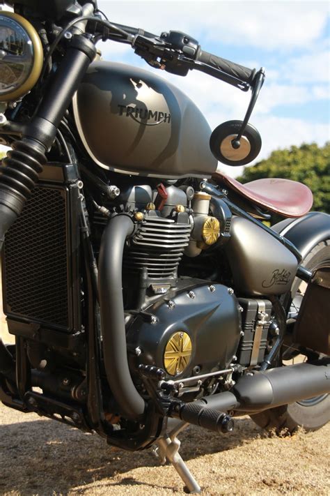 Details Zum Custom Bike Triumph Bonneville Bobber Des H Ndlers Motorrad