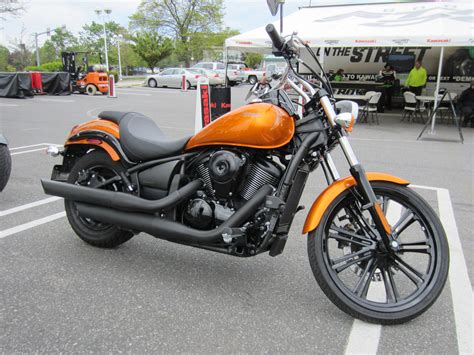 2012 Kawasaki Vulcan 900 Custom - Moto.ZombDrive.COM