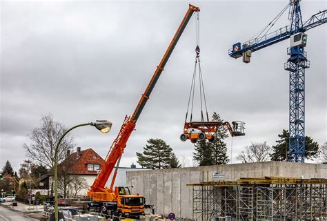 Truck Mounted Telescopic Crane LTF 1060 4 1 Liebherr