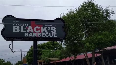 Terry Black S Barbecue Pit Tour In Austin Texas Travelling Foodie Youtube