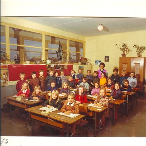 Photo De Classe Ce1 De 1973 Ecole Marie Curie Copains Davant