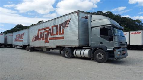 Cruzado Transportes Abre Vagas Para Motorista Manobrista Global Truck