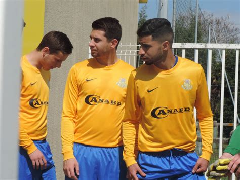 Régional 3 Le duel FC Gueugnon JF Palinges en photos FOOTBALL