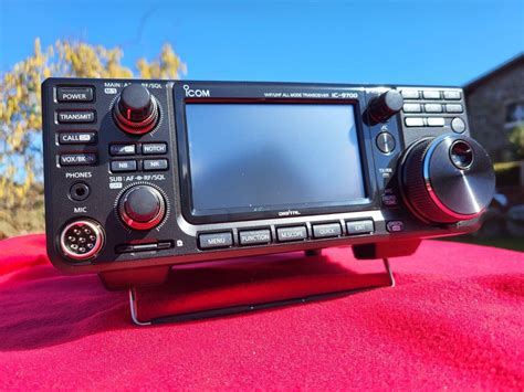 Icom Ic 9700 Vhfuhfshf Allmode Trx