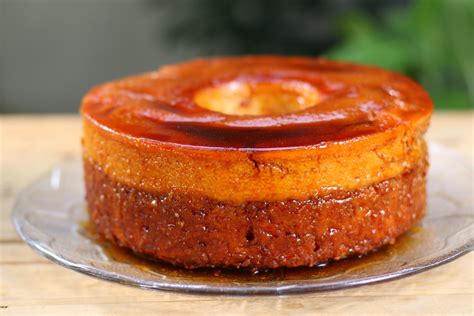 Prepare um bolo pudim cremoso para a hora do café Folha PE