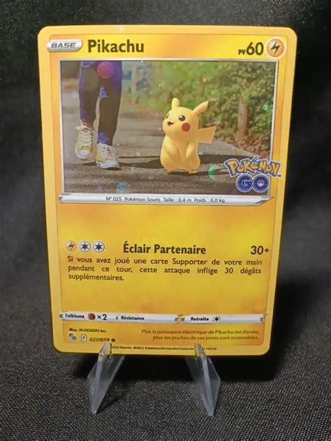 Voggt buy Pikachu holo Promo cosmo Pokémon Go